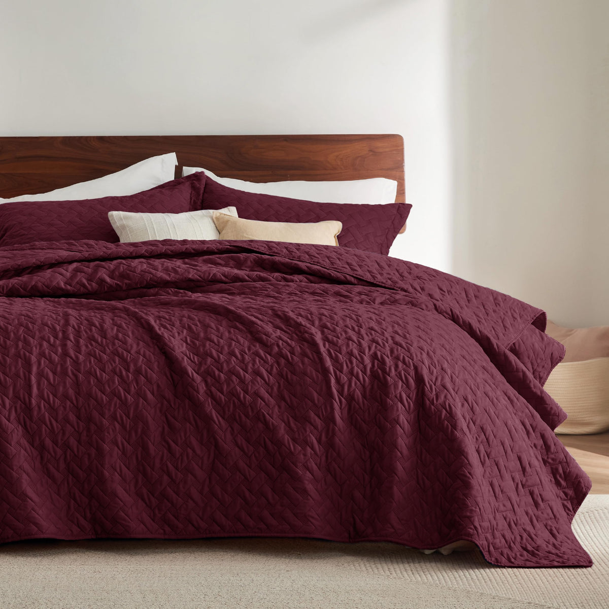Bedsure Quilts Queen Size - Grey Bedspreads Queen Size with Basket Weave Pattern, Soft Quilt Bedding Set, Lightweight Comforter Set Coverlet for All Seasons with 2 Pillow Shams (90" x 96")