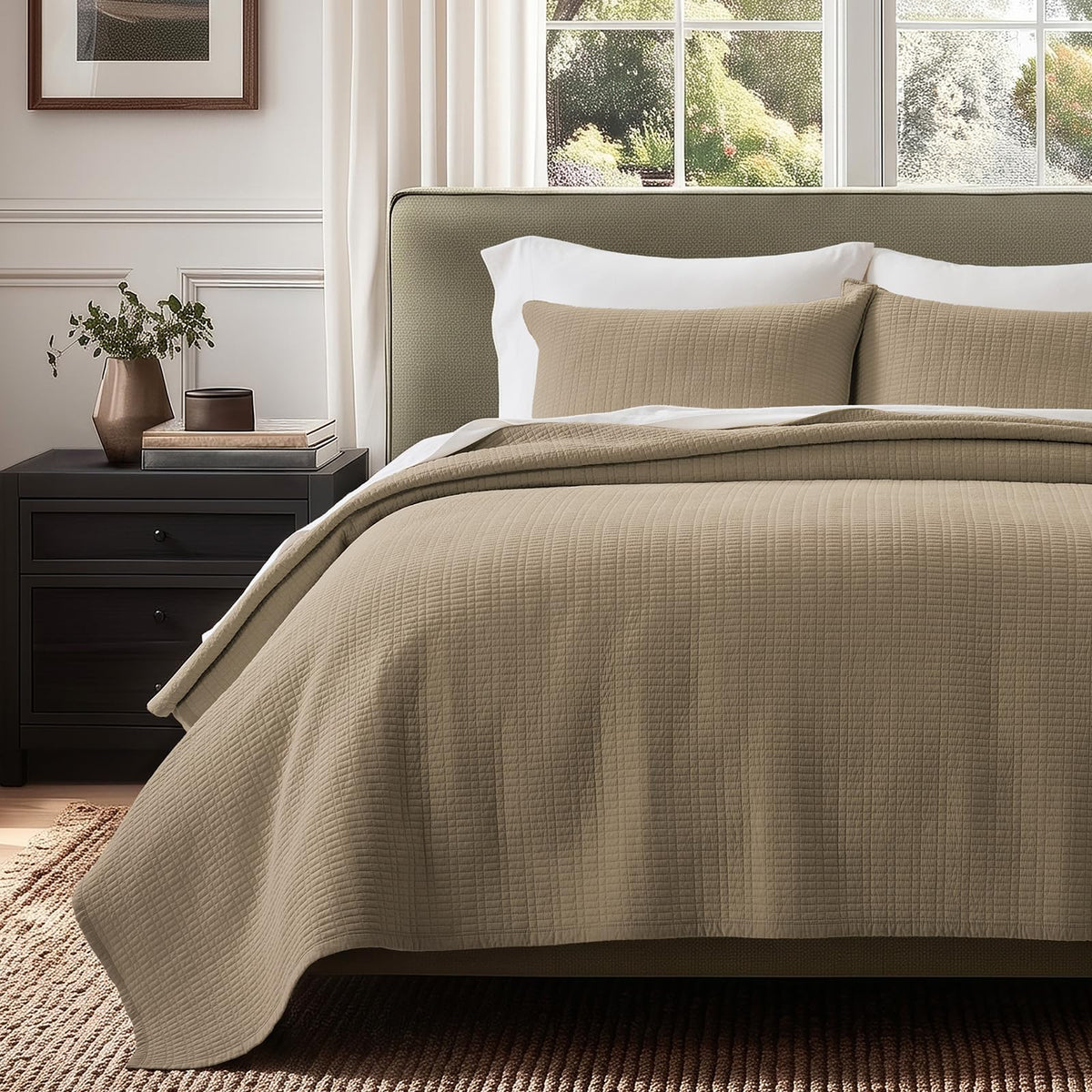 EverGrace 100% Cotton Modern Grid Stitch Quilt Set, King Size, Birch