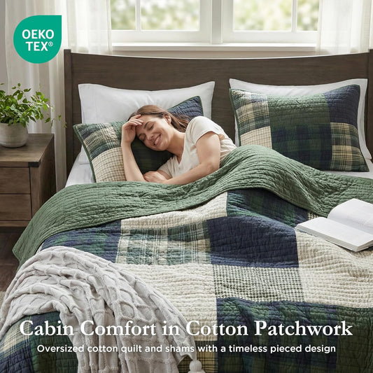 Woolrich Mill Creek Reversible Quilt Set - Cottage Styling Reversed to Solid Color, All Season Lightweight Coverlet, Cozy Bedding Layer, Matching Shams, Oversized Full/Queen, Plaid Green 3 Piece