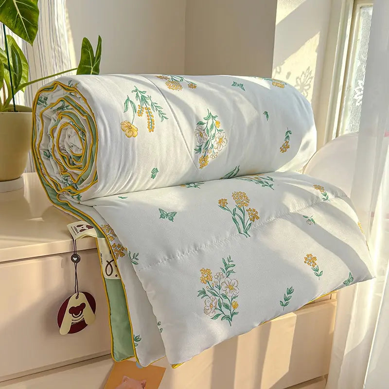 1pcs of small floral print summer quilt, super soft and skin-friendly air-conditioned quilt, Printed Quilts, suitable for use in all seasons, bedrooms, and living rooms #GLOBAL PICKS