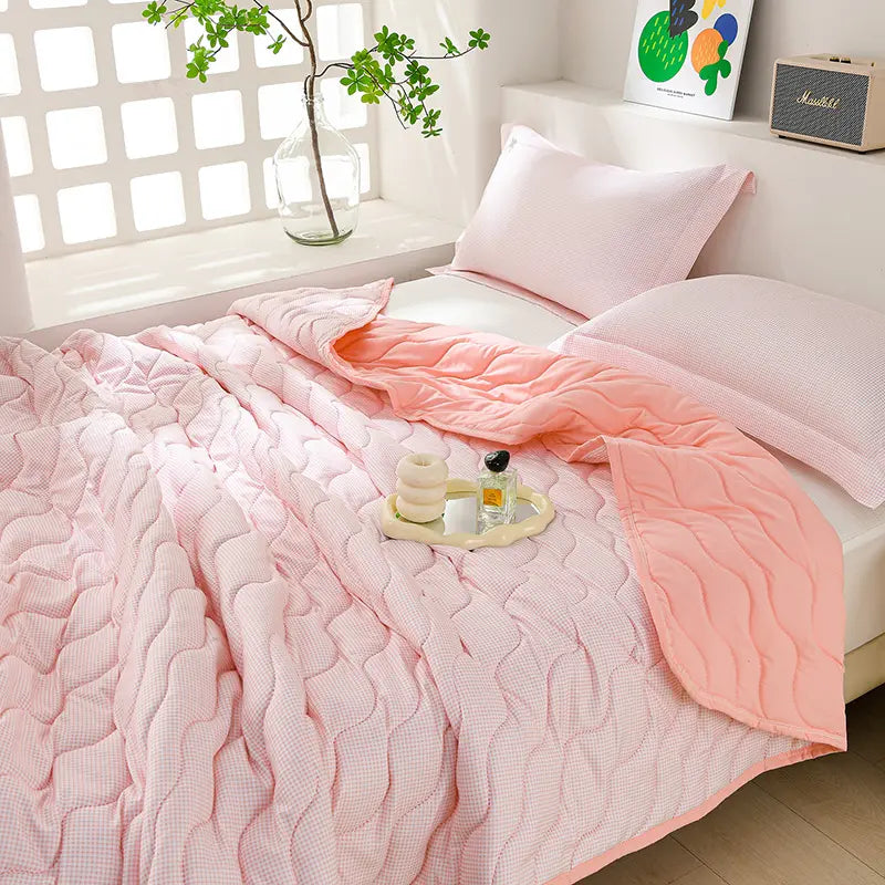1pc Japanese Minimalist Textured High Elastic Lightweight Washable Summer Quilt, Breathable and Comfortable, Durable, Stitched Quilt, Lightweight Bedding
