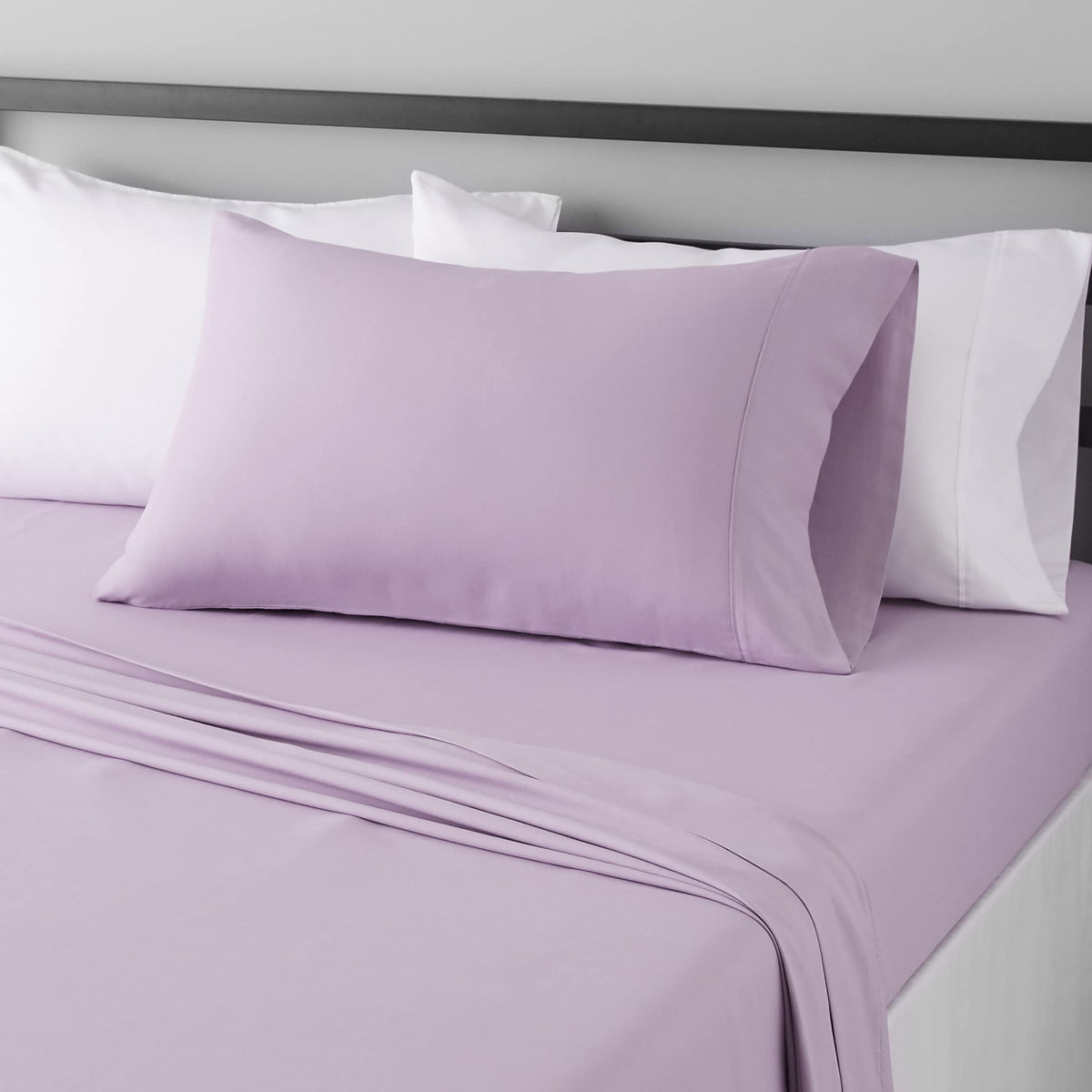 Amazon Basics Lightweight Super Soft Easy Care Wrinkle Free Microfiber 3 Piece Bed Sheet Set with 14-Inch Deep Pockets, Twin, Navy Blue, Solid, Kids, Men & Women Bedding