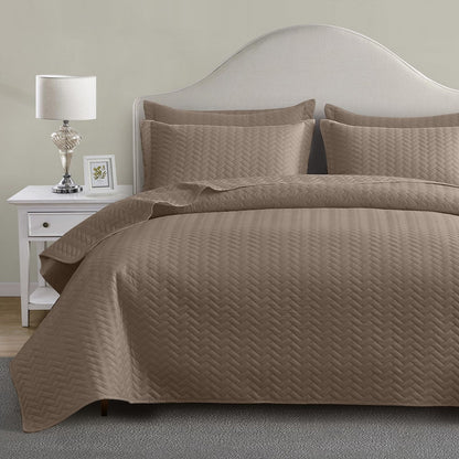 Maple&Stone White Quilt Set Queen Size, Lightweight Bedspread