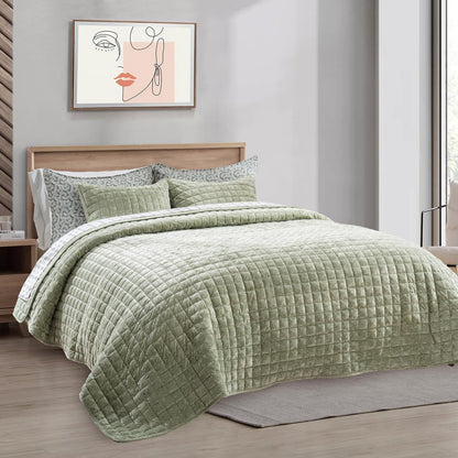 RECYCO Channel Box Stitch Velvet Quilt Set, King Size, Beige