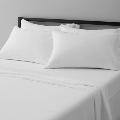 Amazon Basics Lightweight Super Soft Easy Care Wrinkle Free Microfiber 3 Piece Bed Sheet Set with 14-Inch Deep Pockets, Twin, Navy Blue, Solid, Kids, Men & Women Bedding