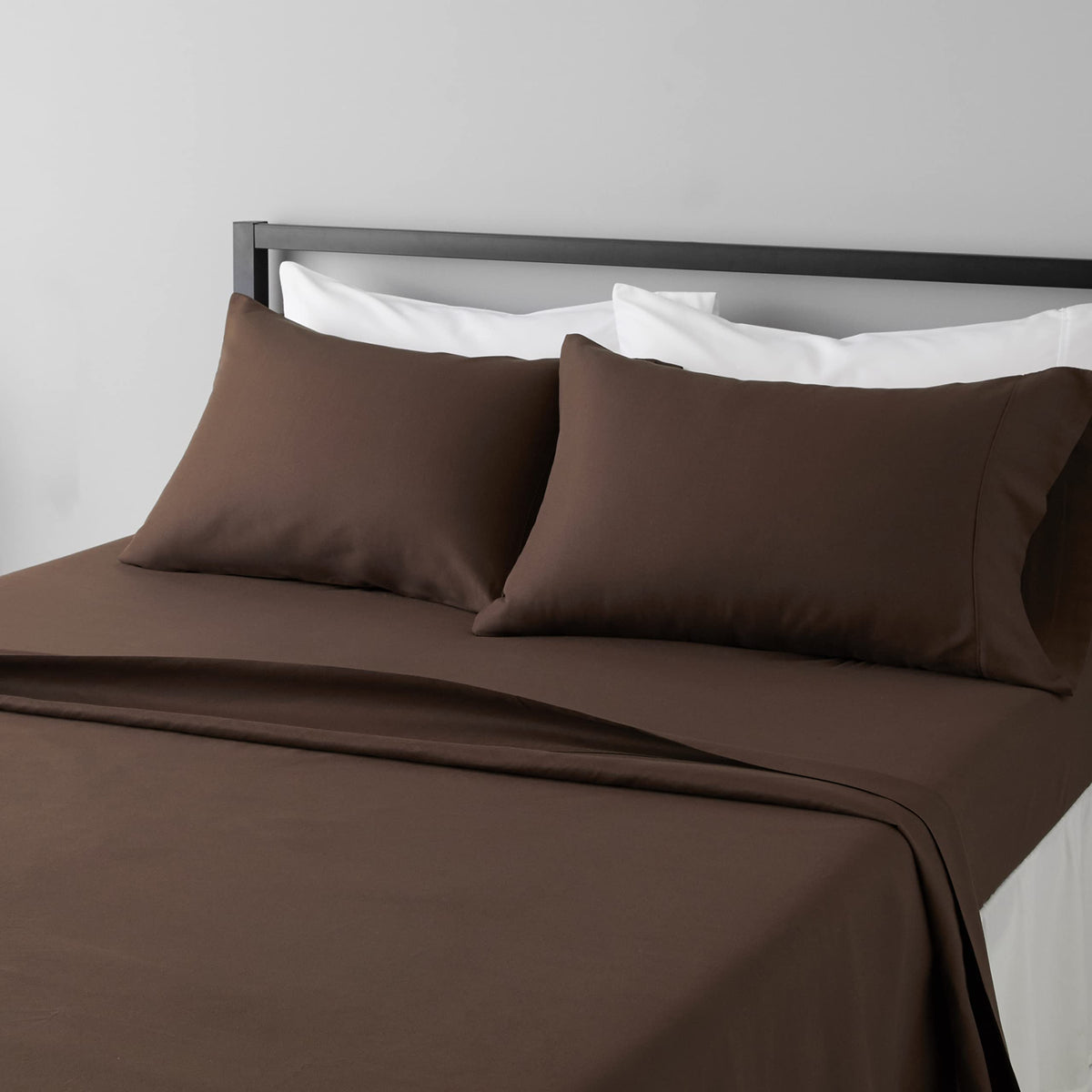 Amazon Basics Lightweight Super Soft Easy Care Wrinkle Free Microfiber 3 Piece Bed Sheet Set with 14-Inch Deep Pockets, Twin, Navy Blue, Solid, Kids, Men & Women Bedding