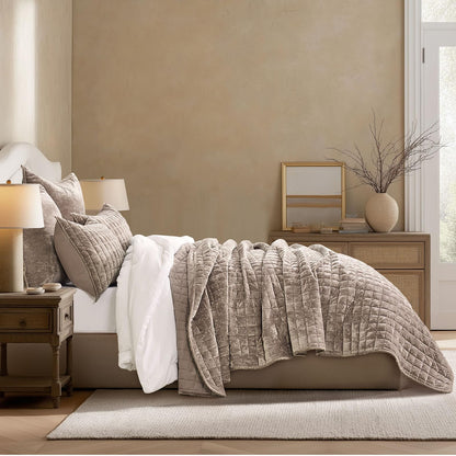 RECYCO Channel Box Stitch Velvet Quilt Set, King Size, Beige