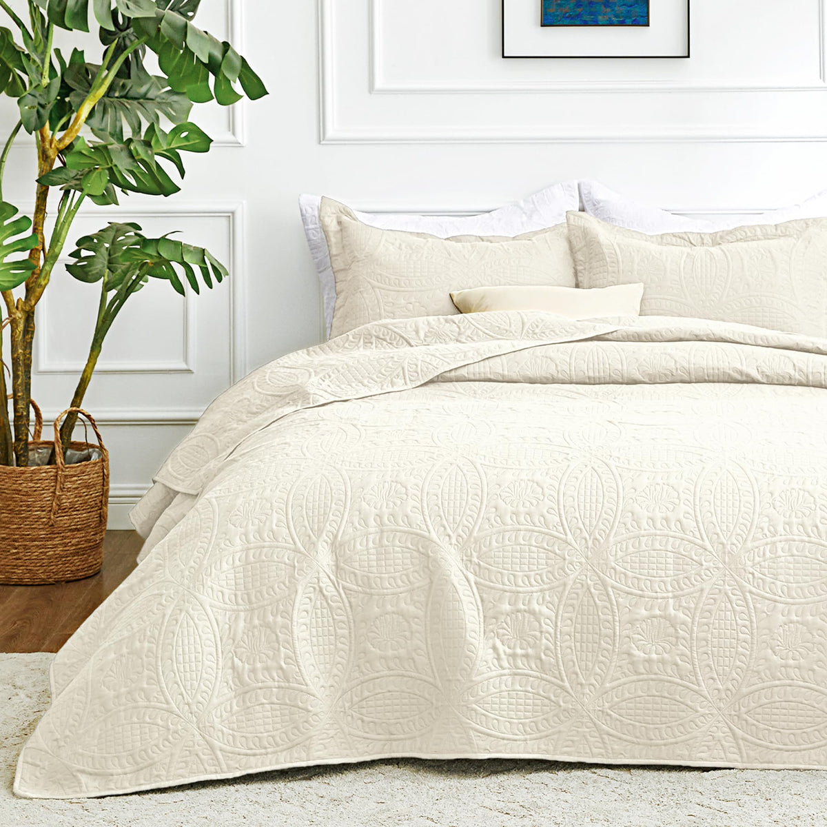 Love's cabin King Size Quilt Set Blue Bedspreads - Soft Bed Summer Lightweight Bedspread Comforter - Modern Style Coin Pattern Coverlet for All Season - 3 Pieces (1 Quilt, 2 Pillow Shams)