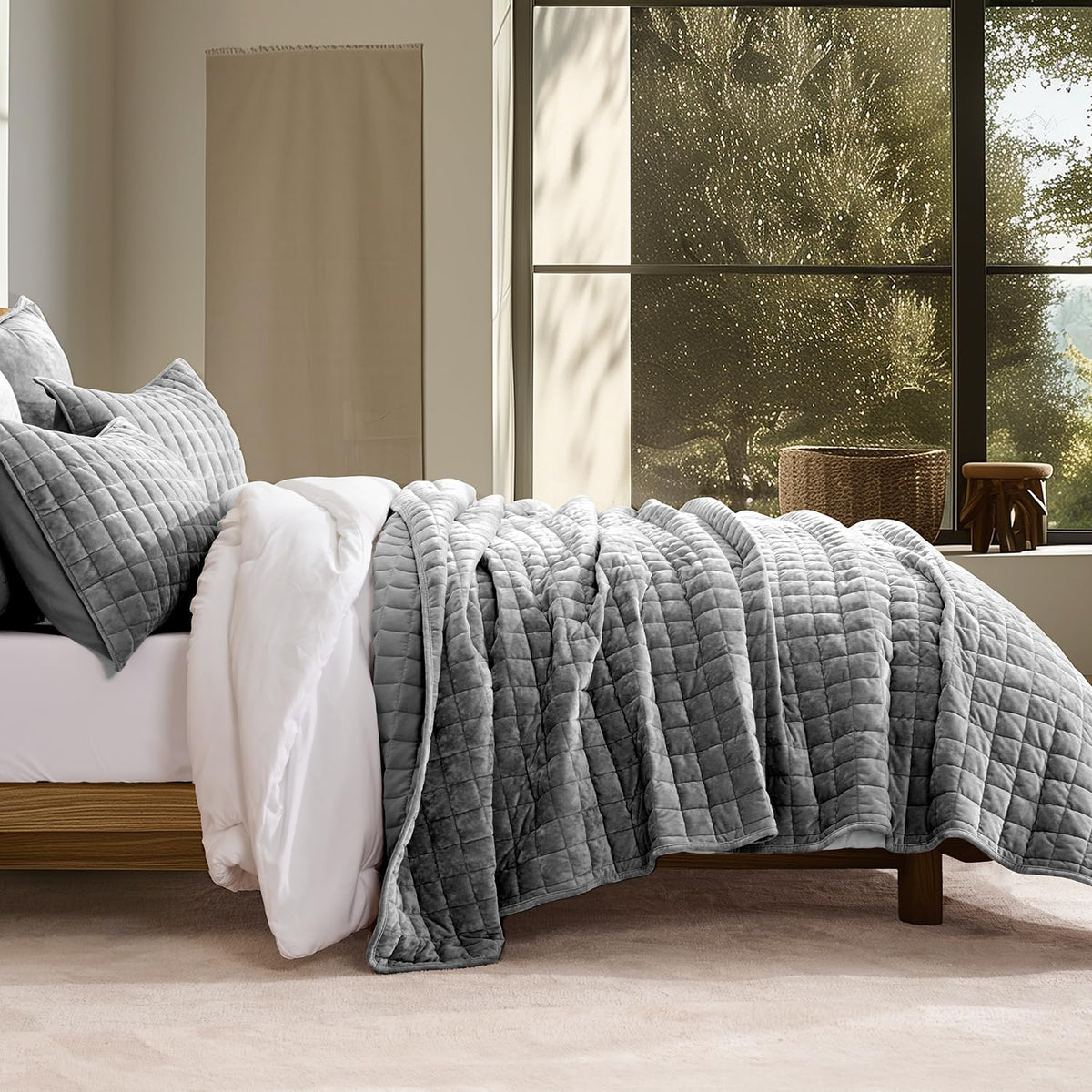 RECYCO Channel Box Stitch Velvet Quilt Set, King Size, Beige