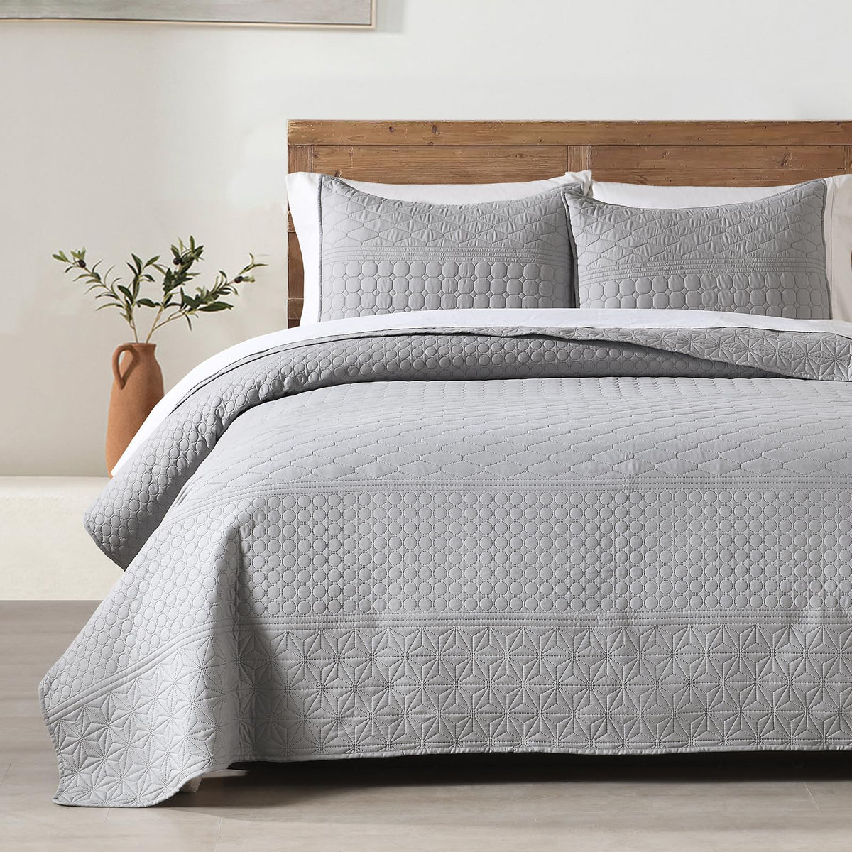 HORIMOTE HOME Quilt Queen Size Dusty Blue, Lightweight Quilts for Summer Ultra-Soft Microfiber Modern Style Quilted Clouds Pattern Bedspread Quit Set 3 Pieces(1 Quilt and 2 Pillow Shams)