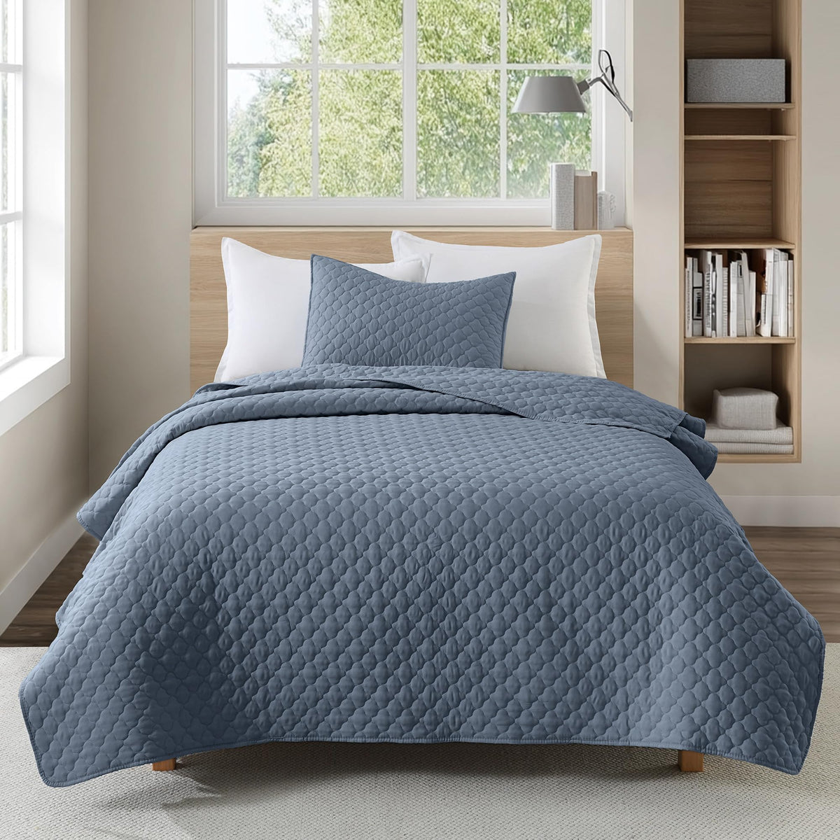 HORIMOTE HOME Quilt Queen Size Dusty Blue, Lightweight Quilts for Summer Ultra-Soft Microfiber Modern Style Quilted Clouds Pattern Bedspread Quit Set 3 Pieces(1 Quilt and 2 Pillow Shams)