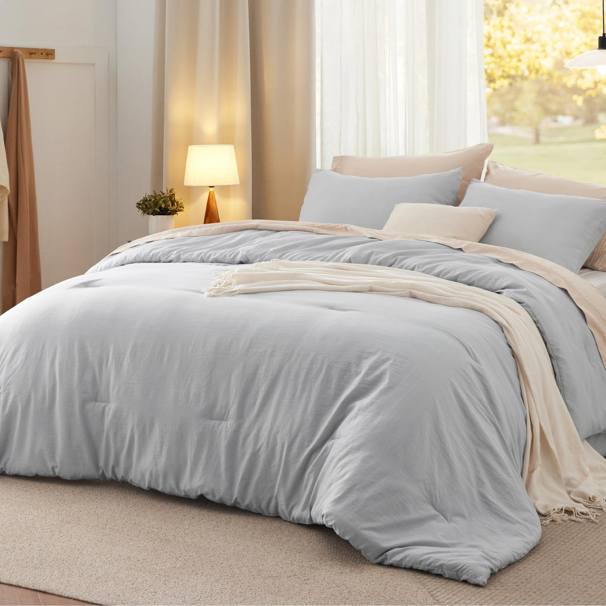 Bedsure King Comforter Set Prewashed Soft Bedding Set 3Pcs White 104"x90"