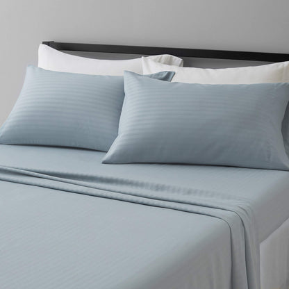Amazon Basics Lightweight Super Soft Easy Care Wrinkle Free Microfiber 3 Piece Bed Sheet Set with 14-Inch Deep Pockets, Twin, Navy Blue, Solid, Kids, Men & Women Bedding