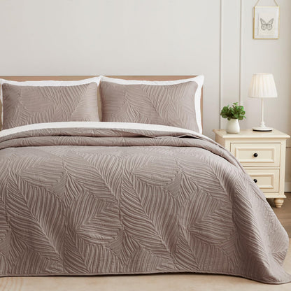 Exclusivo Mezcla Soft Lightweight Full Queen Quilt Bedding Set