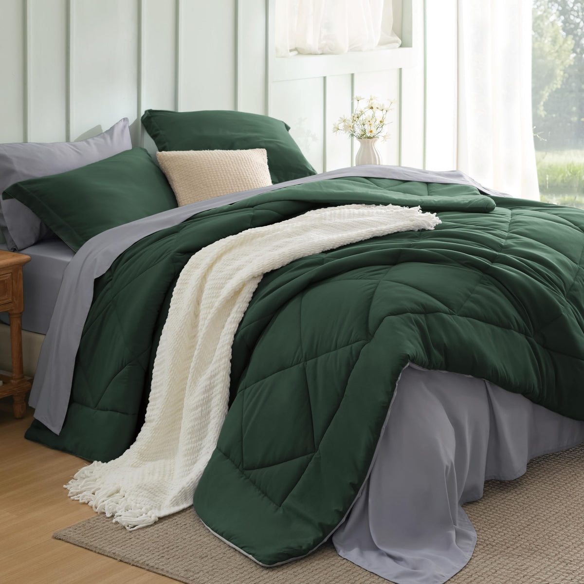 Bedsure Queen Bed in a Bag Reversible Bed Set 7 Pieces Grey/Light Grey