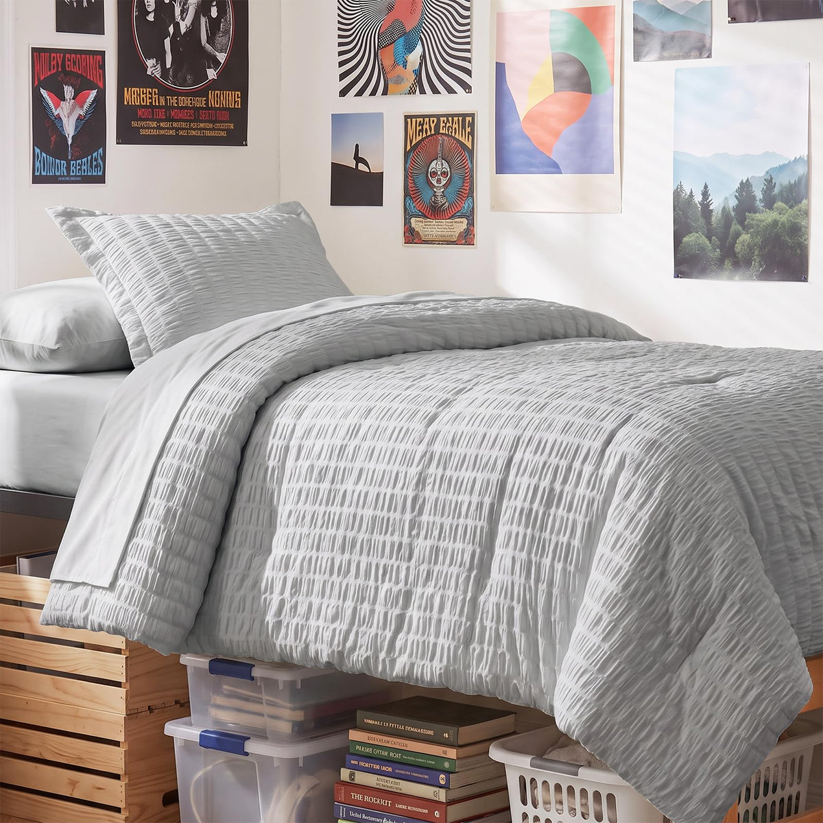 CozyLux Queen Comforter Set, 7 Pieces White Seersucker Bed in a Bag