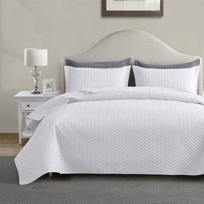 Maple&Stone White Quilt Set Queen Size, Lightweight Bedspread