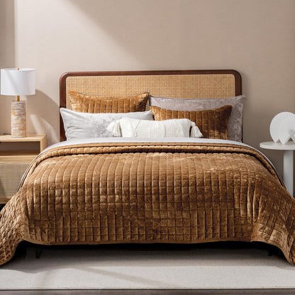 RECYCO Channel Box Stitch Velvet Quilt Set, King Size, Beige