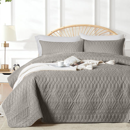 akkialla Full/Queen Size Quilt Bedding Set,Beige Lightweight Microfiber Soft Bedspread,Modern Style Geoetric Pattern Coverlet Set for All Seasons,3 Piece(1 Quilt,2 Pillow Shams)