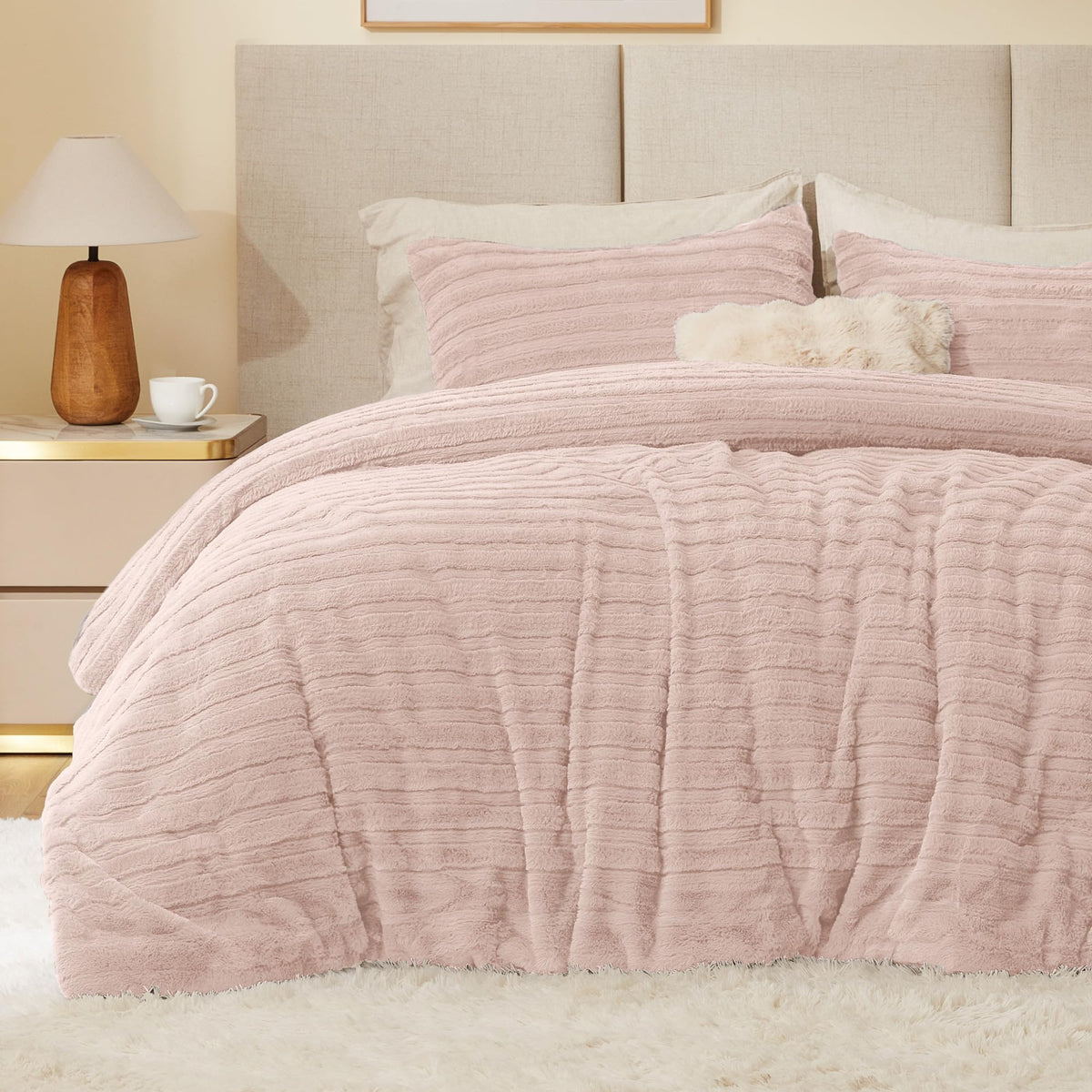 BEDELITE Fleece Queen Comforter Set, Fluffy Bed Set, Cream White