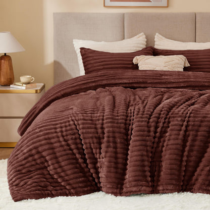 BEDELITE Fleece Queen Comforter Set, Fluffy Bed Set, Cream White