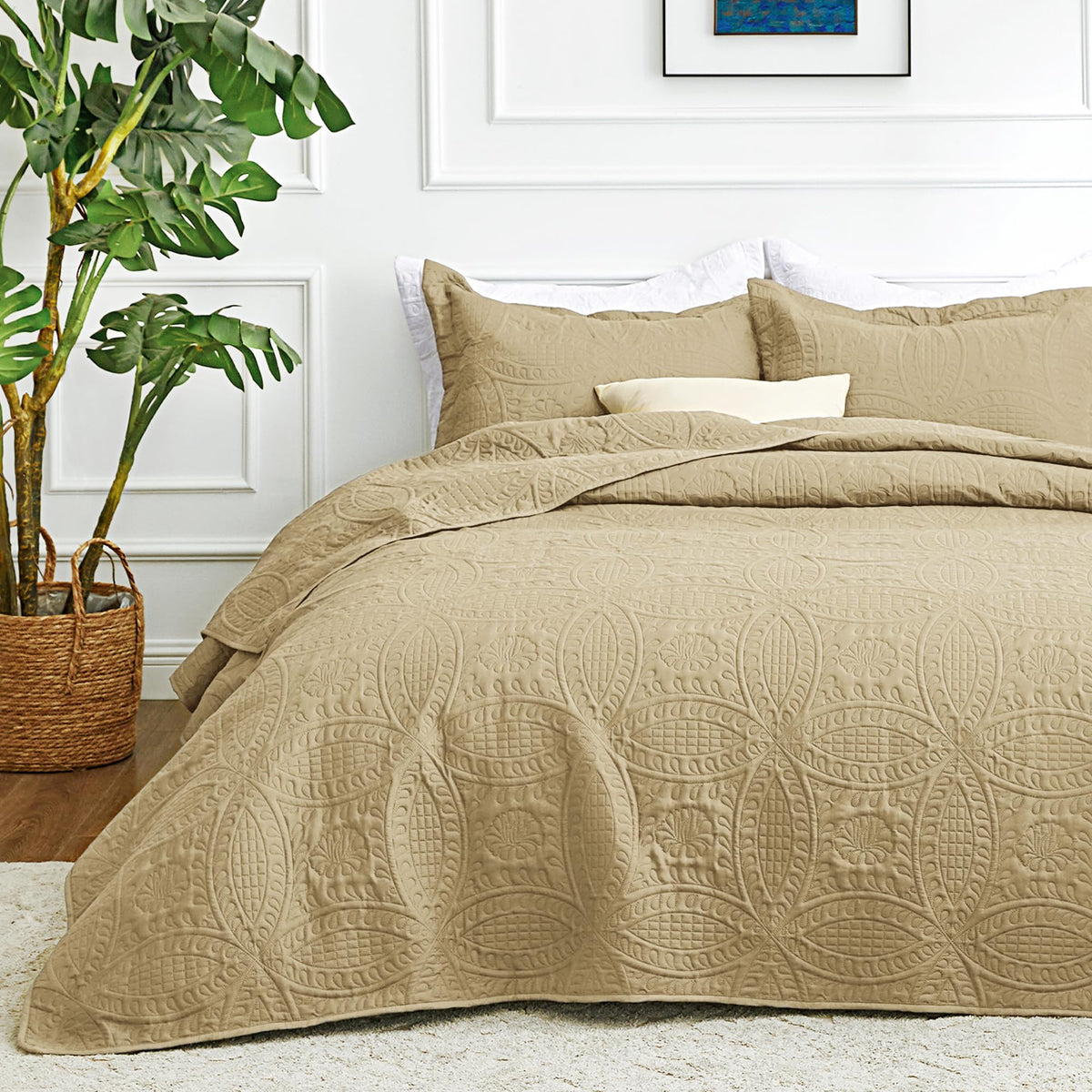 Love's cabin King Size Quilt Set Blue Bedspreads - Soft Bed Summer Lightweight Bedspread Comforter - Modern Style Coin Pattern Coverlet for All Season - 3 Pieces (1 Quilt, 2 Pillow Shams)