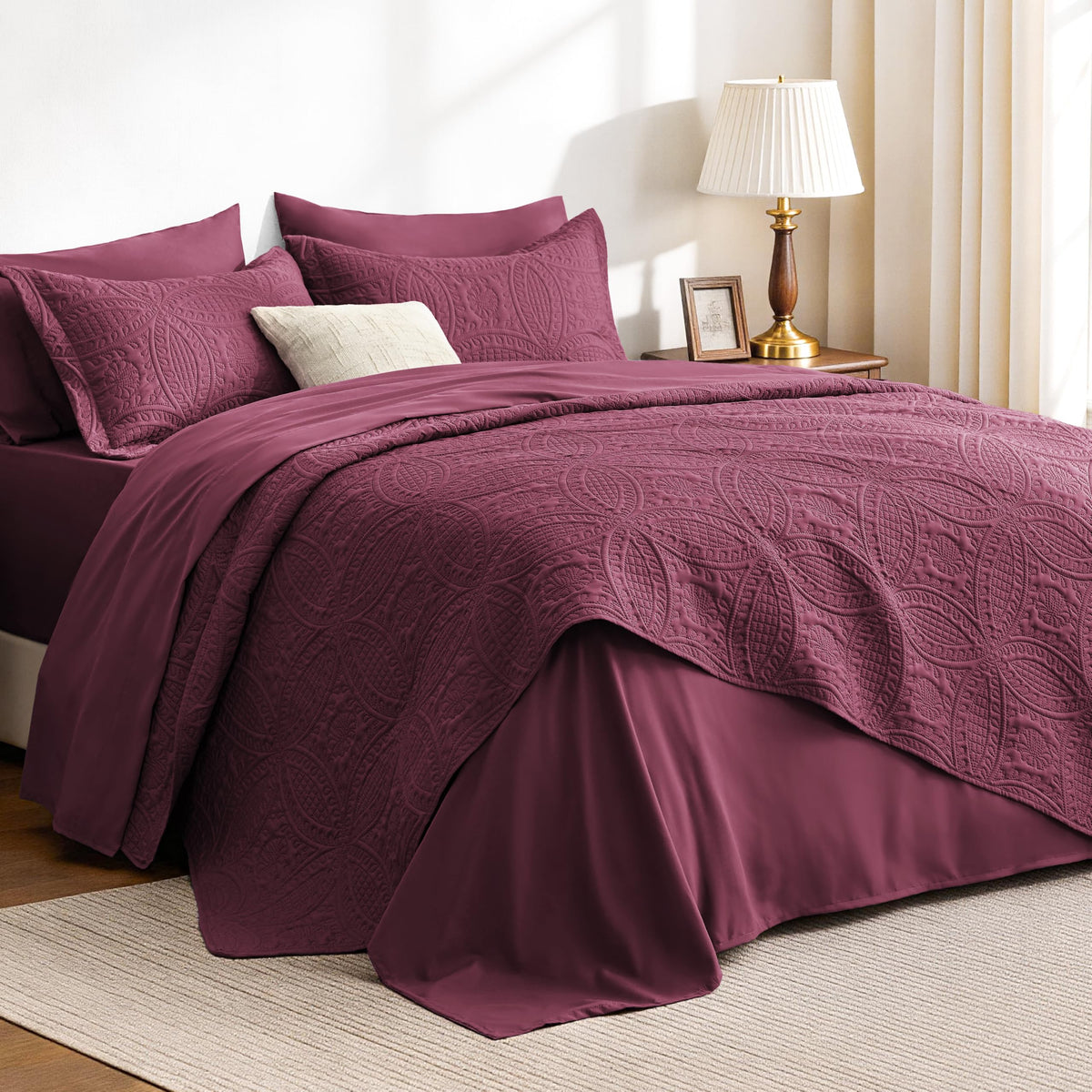 Love's cabin Quilts for Queen Bed Blue Bedspreads - Soft Bed Summer Lightweight Bedspread Comforter - Modern Style Coin Pattern Coverlet for All Season - 3 Pieces (1 Quilt, 2 Pillow Shams)