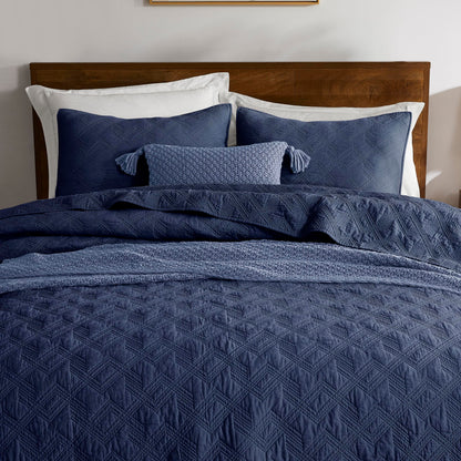 WDCOZY 100% Cotton Queen Size Quilt Set - Olive Green Pre-Washed Soft Lightweight Modern Bedspread, Farmhouse Country Rustic Coverlet, Textured Like Linen, Shabby Chic Gauze Bedding, 3 Pieces