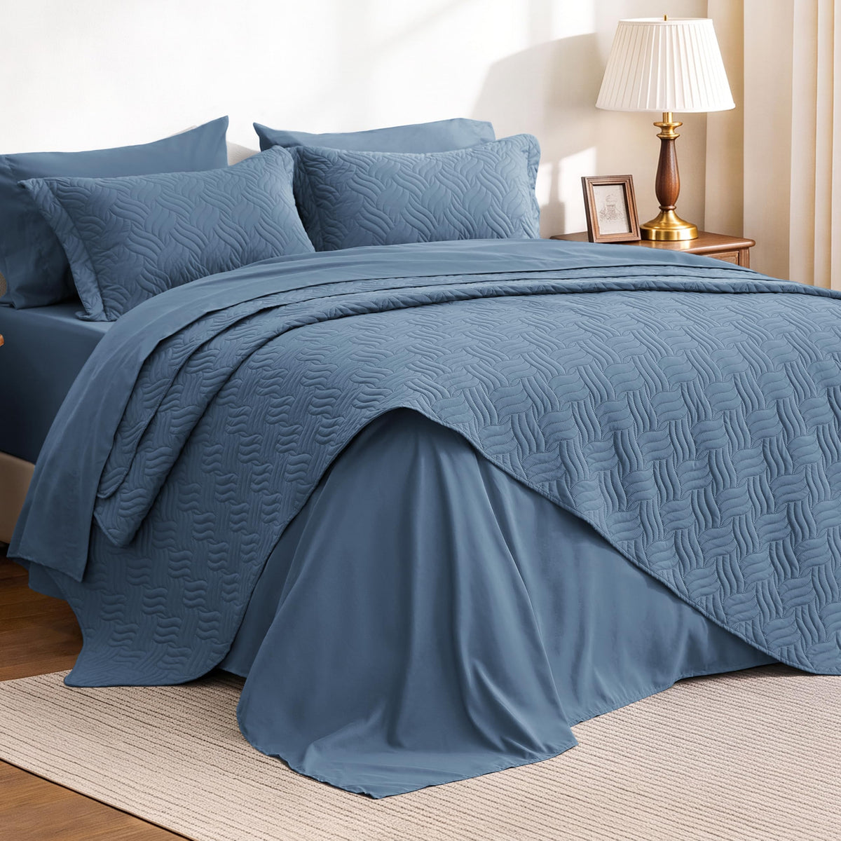 Love's cabin Quilts for Queen Bed Blue Bedspreads - Soft Bed Summer Lightweight Bedspread Comforter - Modern Style Coin Pattern Coverlet for All Season - 3 Pieces (1 Quilt, 2 Pillow Shams)