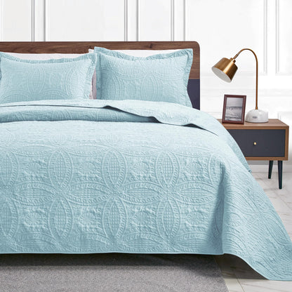 Love's cabin King Size Quilt Set Blue Bedspreads - Soft Bed Summer Lightweight Bedspread Comforter - Modern Style Coin Pattern Coverlet for All Season - 3 Pieces (1 Quilt, 2 Pillow Shams)