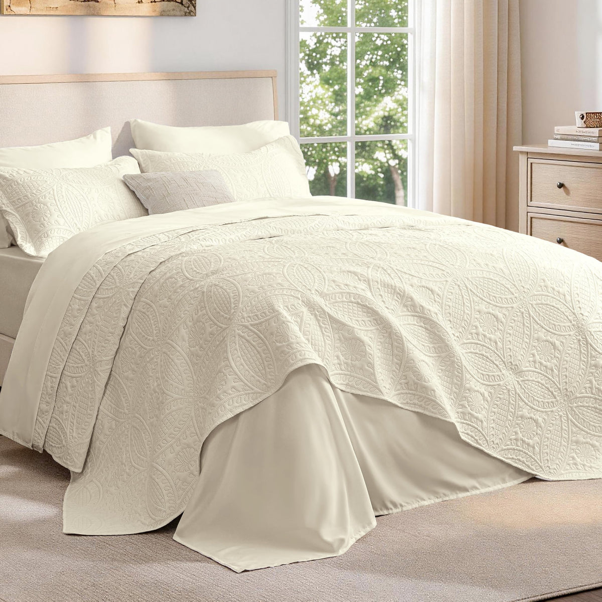 Love's cabin King Size Quilt Set Blue Bedspreads - Soft Bed Summer Lightweight Bedspread Comforter - Modern Style Coin Pattern Coverlet for All Season - 3 Pieces (1 Quilt, 2 Pillow Shams)