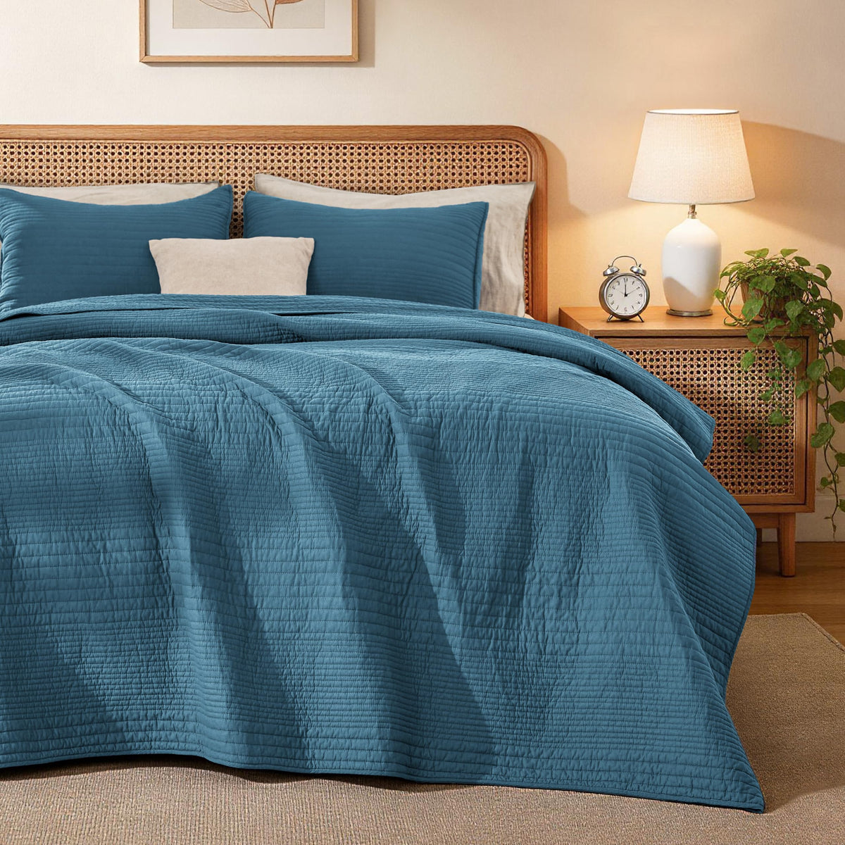 Love's cabin King Size Cotton Quilt Set, 100% Cotton Fabric Striped Textured Coverlet with Crinkled Look, Lightweight Quilted Bedspread for All Season, Includes 2 Pillow Shams, White