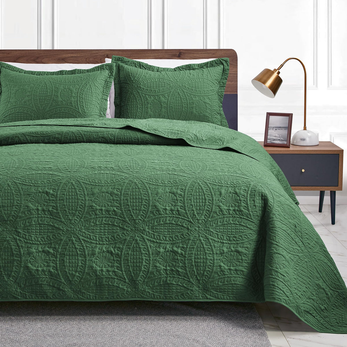 Love's cabin Quilts for Queen Bed Blue Bedspreads - Soft Bed Summer Lightweight Bedspread Comforter - Modern Style Coin Pattern Coverlet for All Season - 3 Pieces (1 Quilt, 2 Pillow Shams)