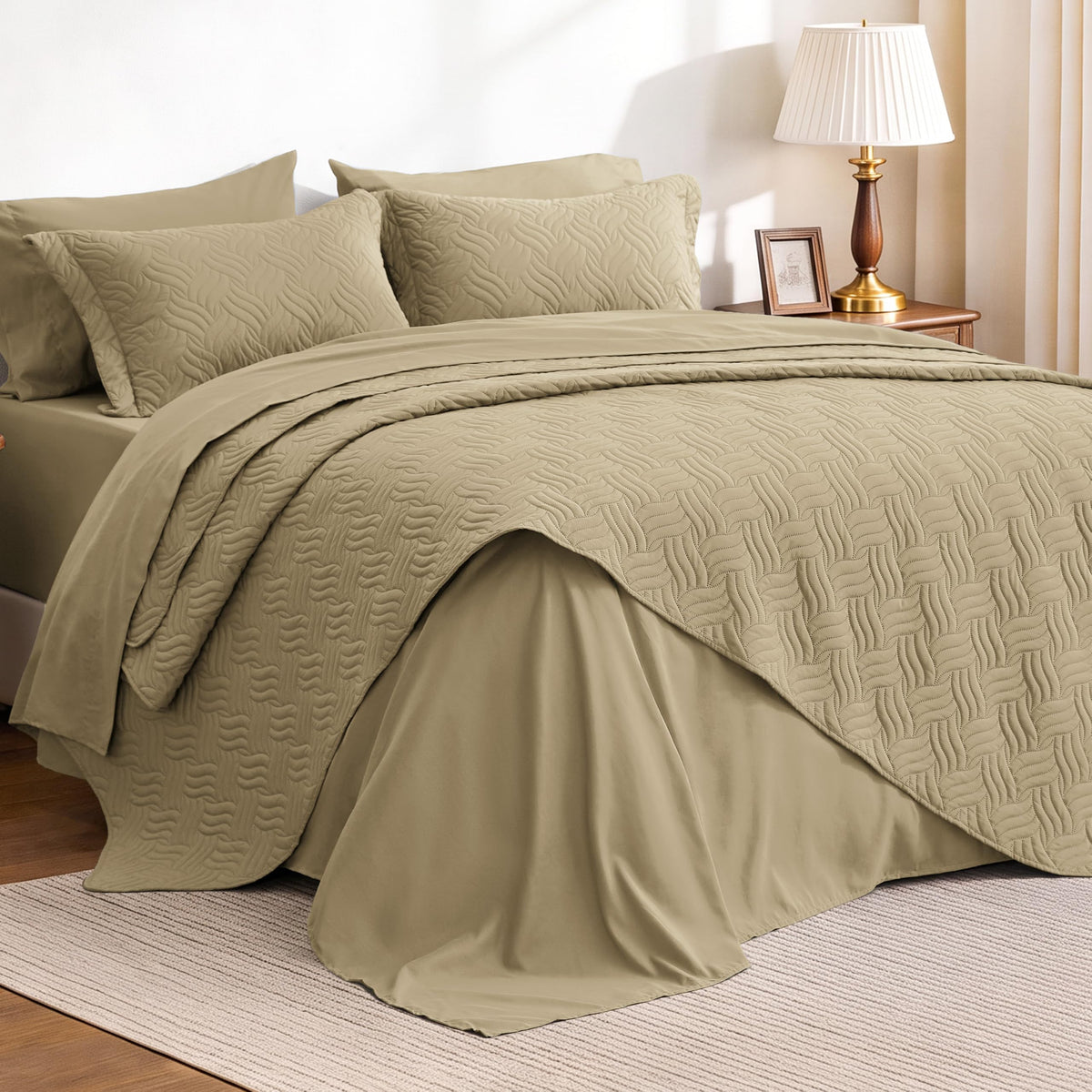 Love's cabin King Size Quilt Set Blue Bedspreads - Soft Bed Summer Lightweight Bedspread Comforter - Modern Style Coin Pattern Coverlet for All Season - 3 Pieces (1 Quilt, 2 Pillow Shams)