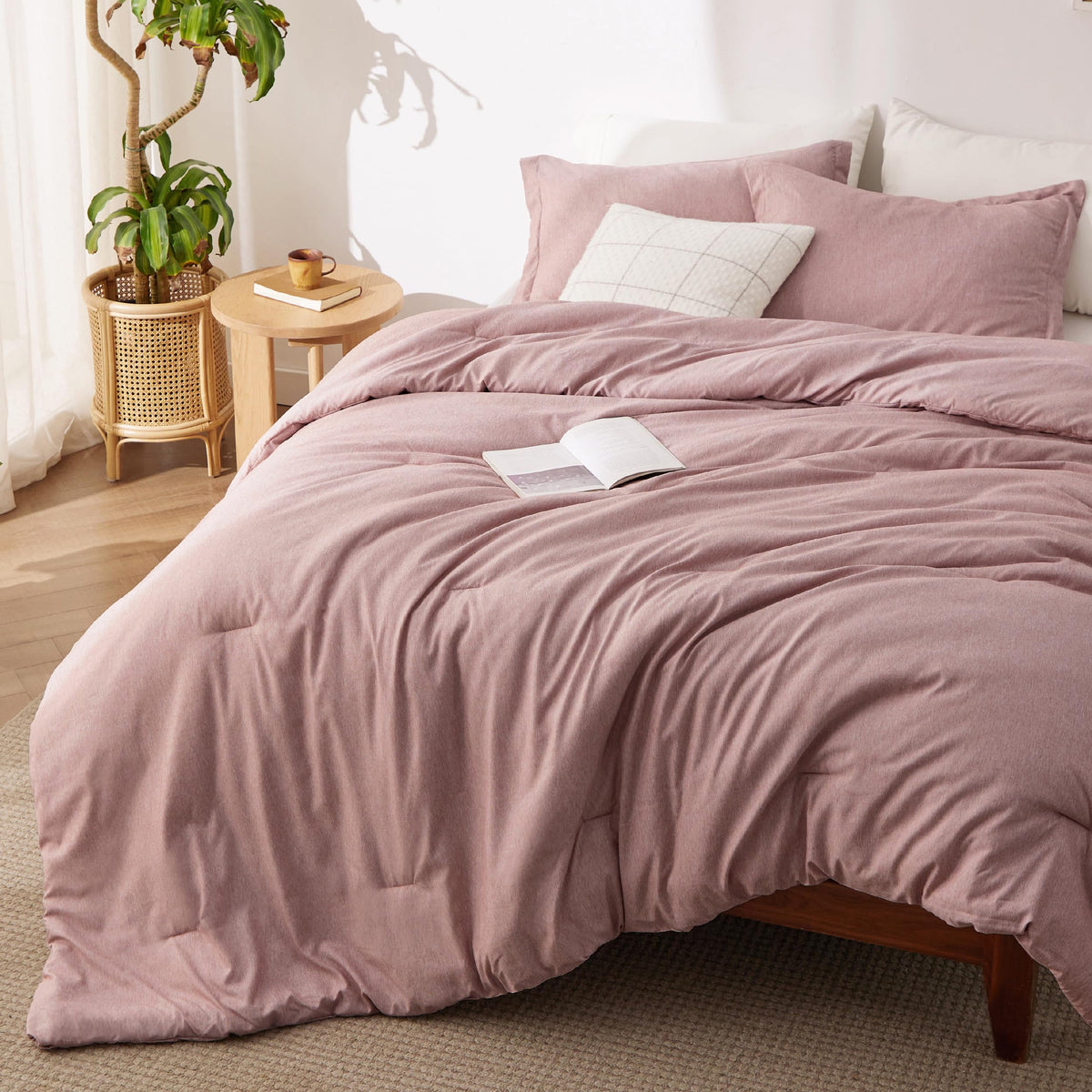 Bedsure Queen Size Comforter Sets, Beige Cationic Dyed Bedding Set 3 Pcs