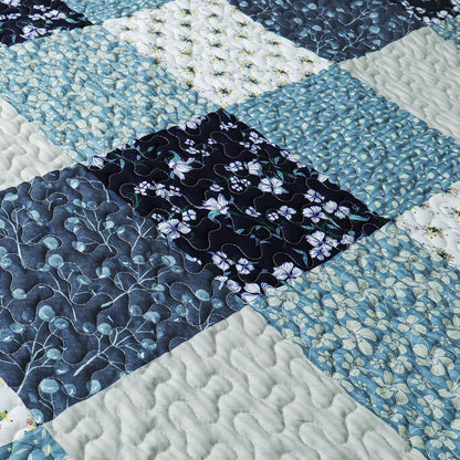 Exclusivo Mezcla Reversible Boho Quilted Throw Blanket, 50"x 60"