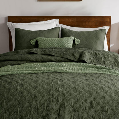 WDCOZY 100% Cotton Queen Size Quilt Set - Olive Green Pre-Washed Soft Lightweight Modern Bedspread, Farmhouse Country Rustic Coverlet, Textured Like Linen, Shabby Chic Gauze Bedding, 3 Pieces