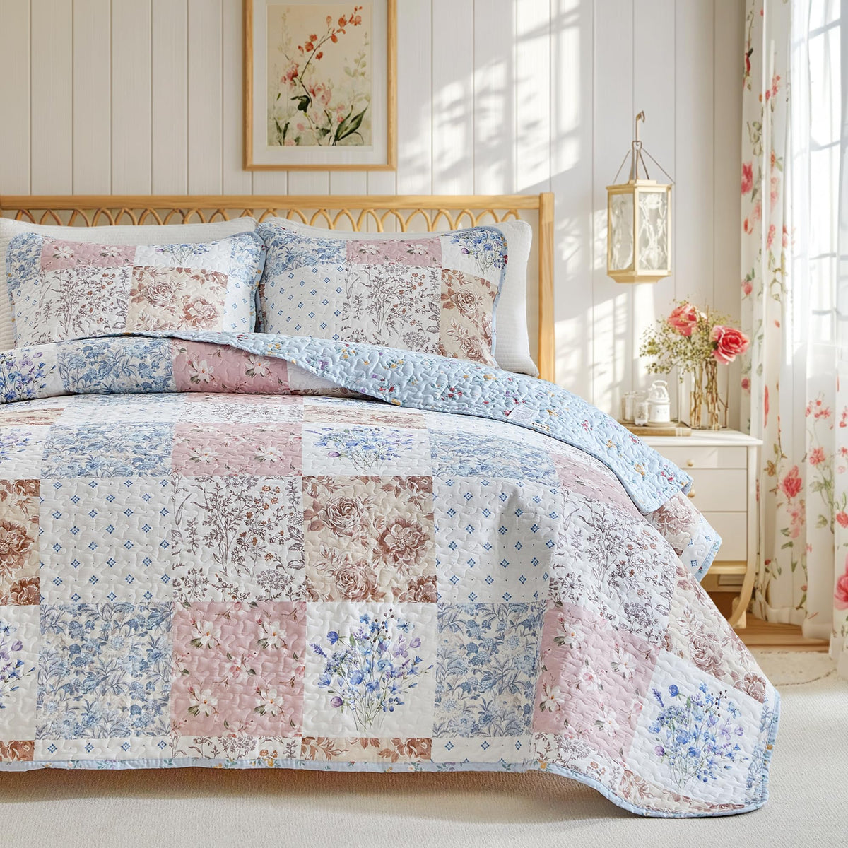 Joyreap Floral Cotton Quilt Set, Pink Aqua Flowers Grid Patchwork Design for Spring, 3 Pieces Queen Size Quilt Bedding Set, Soft n Cozy Bedspread Bed Cover for All Season- 90x90 inches