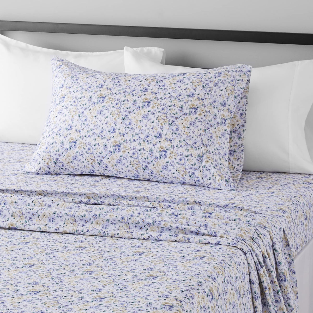 Amazon Basics Lightweight Super Soft Easy Care Wrinkle Free Microfiber 3 Piece Bed Sheet Set with 14-Inch Deep Pockets, Twin, Navy Blue, Solid, Kids, Men & Women Bedding