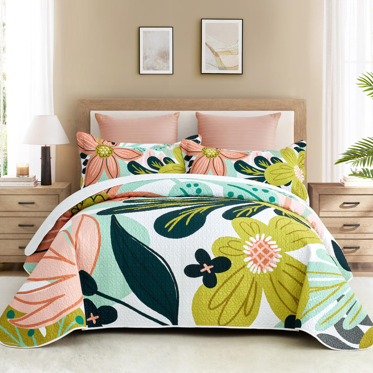 Tyrot 3 Piece Boho Floral Full/Queen Quilt Bedding Sets
