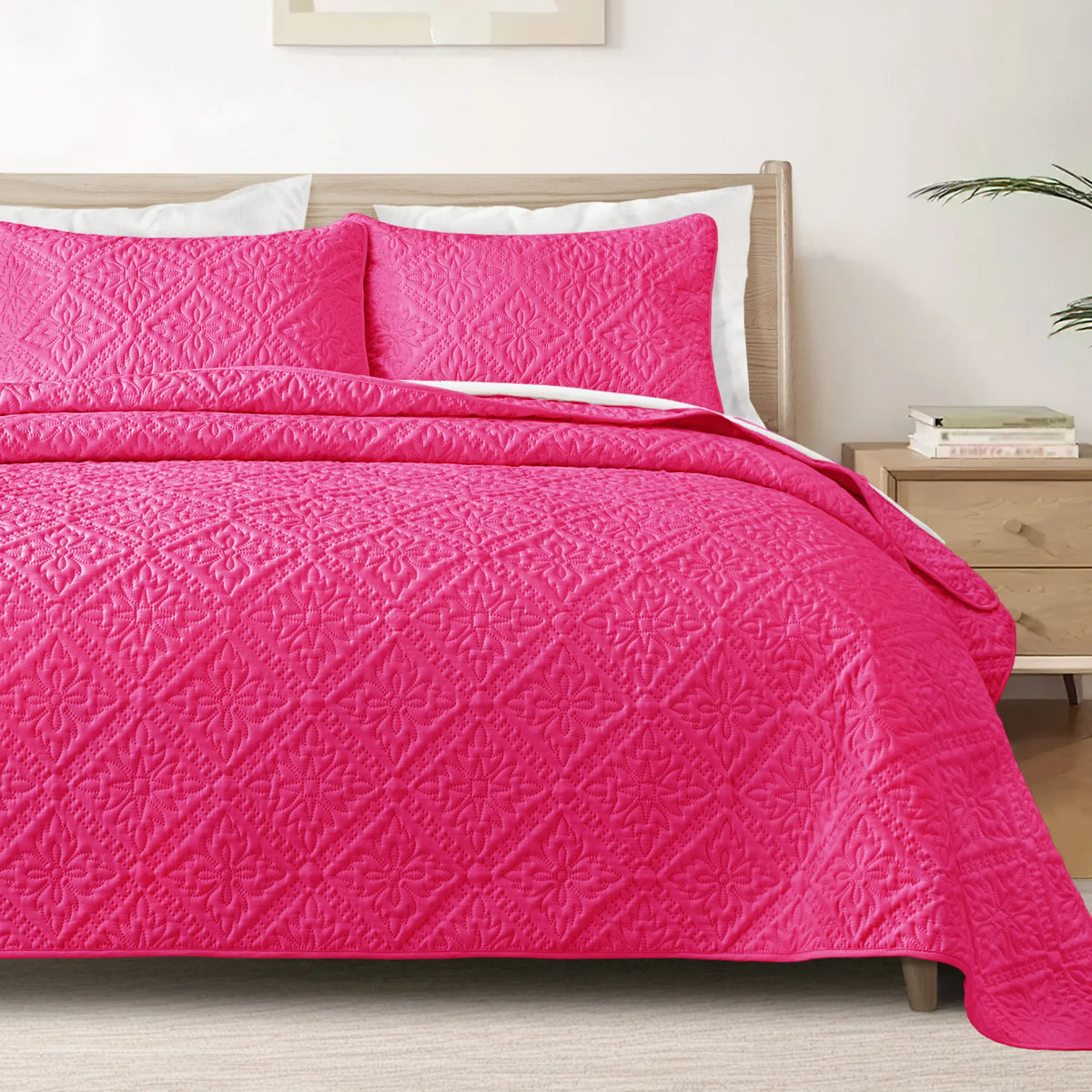 【SohoChic】Exclusivo Mezcla California King/King/Queen/Twin Size Quilt Bedding Set, Lightweight Soft Bedspreads Coverlets with 2 Pillow Shams, Modern Oversized Quilts for All Seasons
