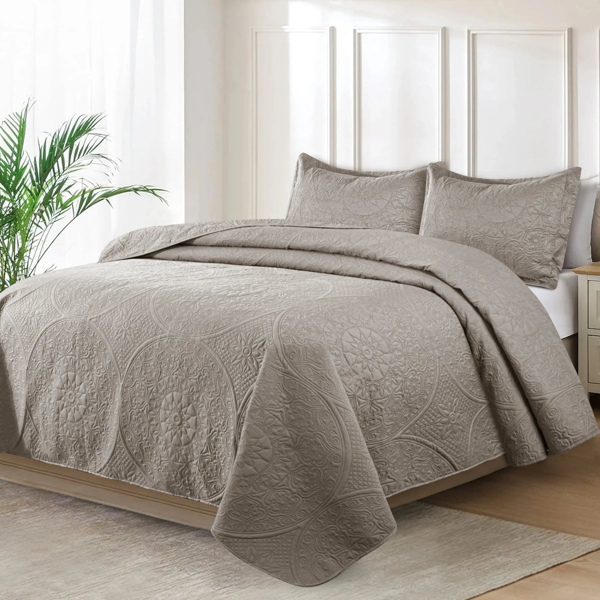 Lightweight Bedspread All Season Comfort - Quilted Coverlet Bedding Set - Oversized Breathable Bed Cover Quilt - Reversible Microfiber Bedspread