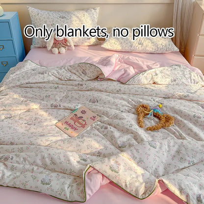 1pcs of small floral print summer quilt, super soft and skin-friendly air-conditioned quilt, Printed Quilts, suitable for use in all seasons, bedrooms, and living rooms #GLOBAL PICKS