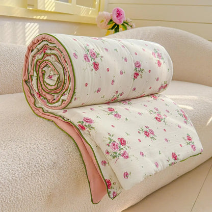 1pcs of small floral print summer quilt, super soft and skin-friendly air-conditioned quilt, Printed Quilts, suitable for use in all seasons, bedrooms, and living rooms #GLOBAL PICKS